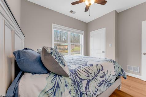 83 Warm Hollow Road Morgantown WV 26508