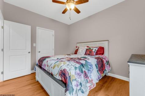 83 Warm Hollow Road Morgantown WV 26508