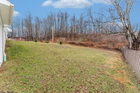 83 Warm Hollow Road Morgantown WV 26508