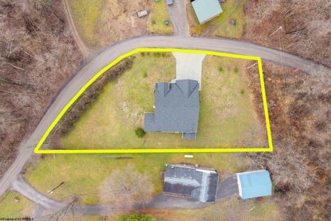 83 Warm Hollow Road Morgantown WV 26508