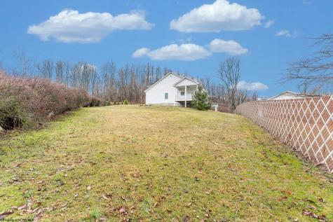 83 Warm Hollow Road Morgantown WV 26508