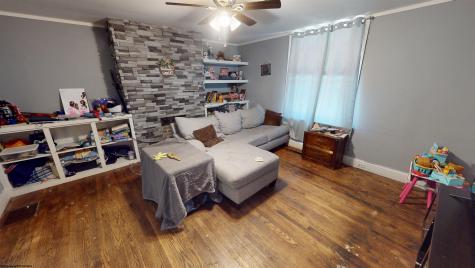 515 Benoni Avenue Fairmont WV 26554