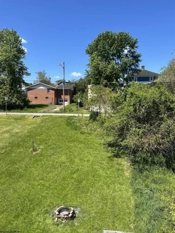 515 Benoni Avenue Fairmont WV 26554