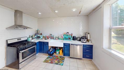515 Benoni Avenue Fairmont WV 26554