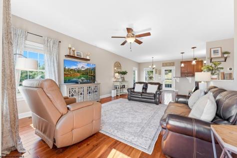 3 Zackquill Court Morgantown WV 26508