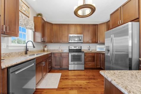 3 Zackquill Court Morgantown WV 26508