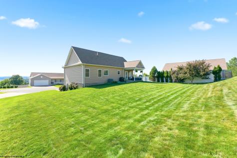 3 Zackquill Court Morgantown WV 26508