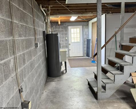 487 Oak Street Kingwood WV 26537