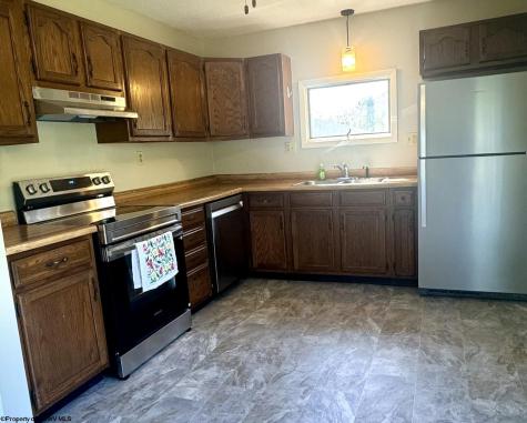 487 Oak Street Kingwood WV 26537