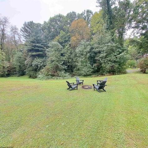 204 S Sigler Street Kingwood WV 26537