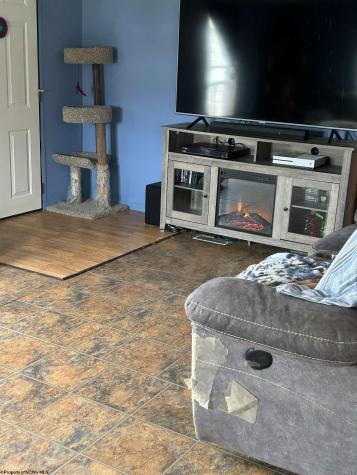 3753 Old Weston Road Buckhannon WV 26201