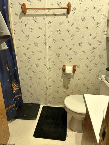 3753 Old Weston Road Buckhannon WV 26201