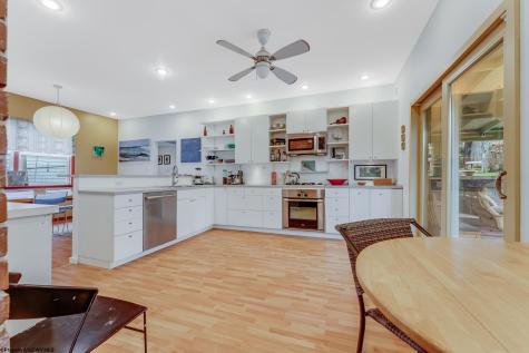 813 Ridgeway Avenue Morgantown WV 26505