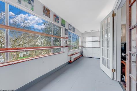 813 Ridgeway Avenue Morgantown WV 26505