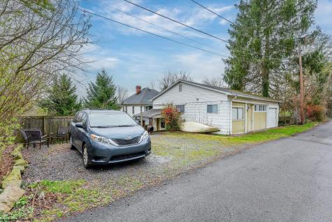 813 Ridgeway Avenue Morgantown WV 26505