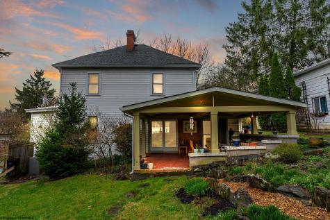 813 Ridgeway Avenue Morgantown WV 26505