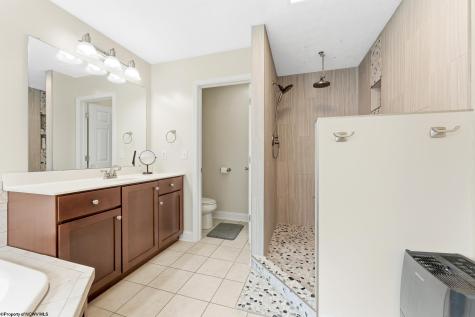 39 Bancroft Court Bridgeport WV 26330
