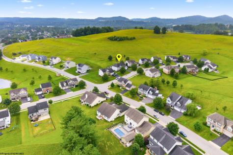 39 Bancroft Court Bridgeport WV 26330