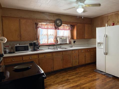 8265 Gordon Street Stonewood WV 26301