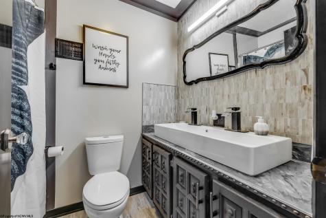 663 Kenwood Place Morgantown WV 26505