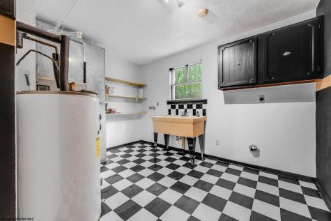 663 Kenwood Place Morgantown WV 26505