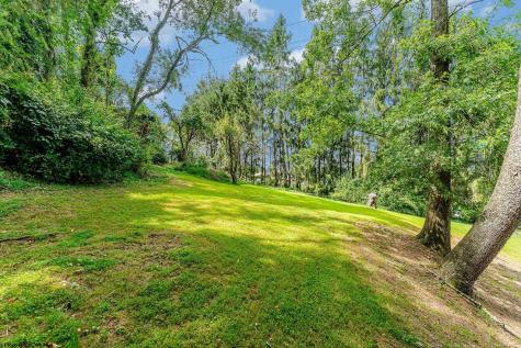 663 Kenwood Place Morgantown WV 26505