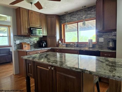 113 Center Street Parsons WV 26287