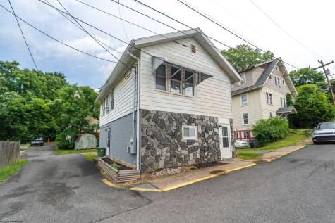 863 Harrison Street Morgantown WV 26505