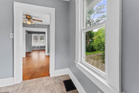 863 Harrison Street Morgantown WV 26505