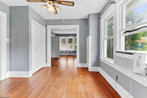 863 Harrison Street Morgantown WV 26505