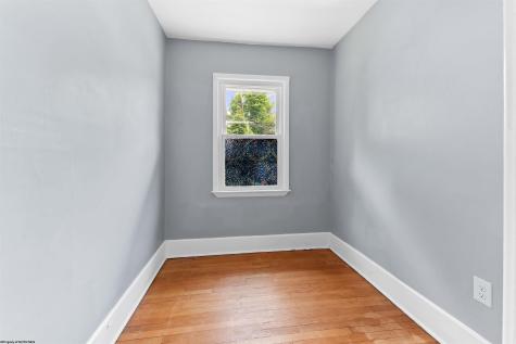 863 Harrison Street Morgantown WV 26505