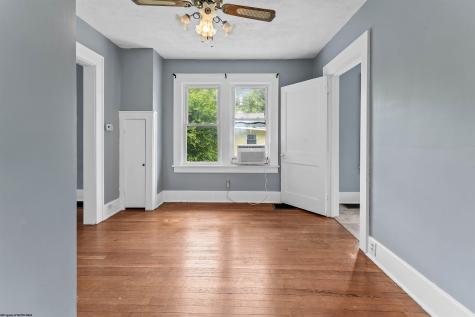 863 Harrison Street Morgantown WV 26505