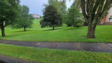 7008 Victorian Drive Fairmont WV 26554