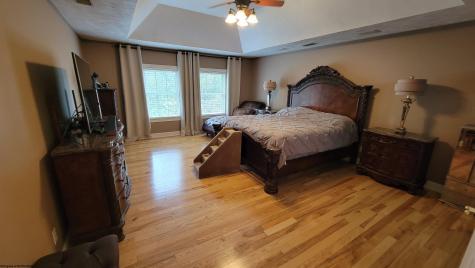 7008 Victorian Drive Fairmont WV 26554
