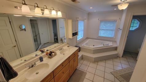 7008 Victorian Drive Fairmont WV 26554