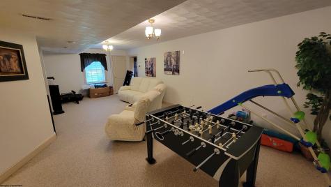 7008 Victorian Drive Fairmont WV 26554