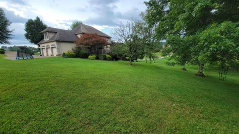 7008 Victorian Drive Fairmont WV 26554