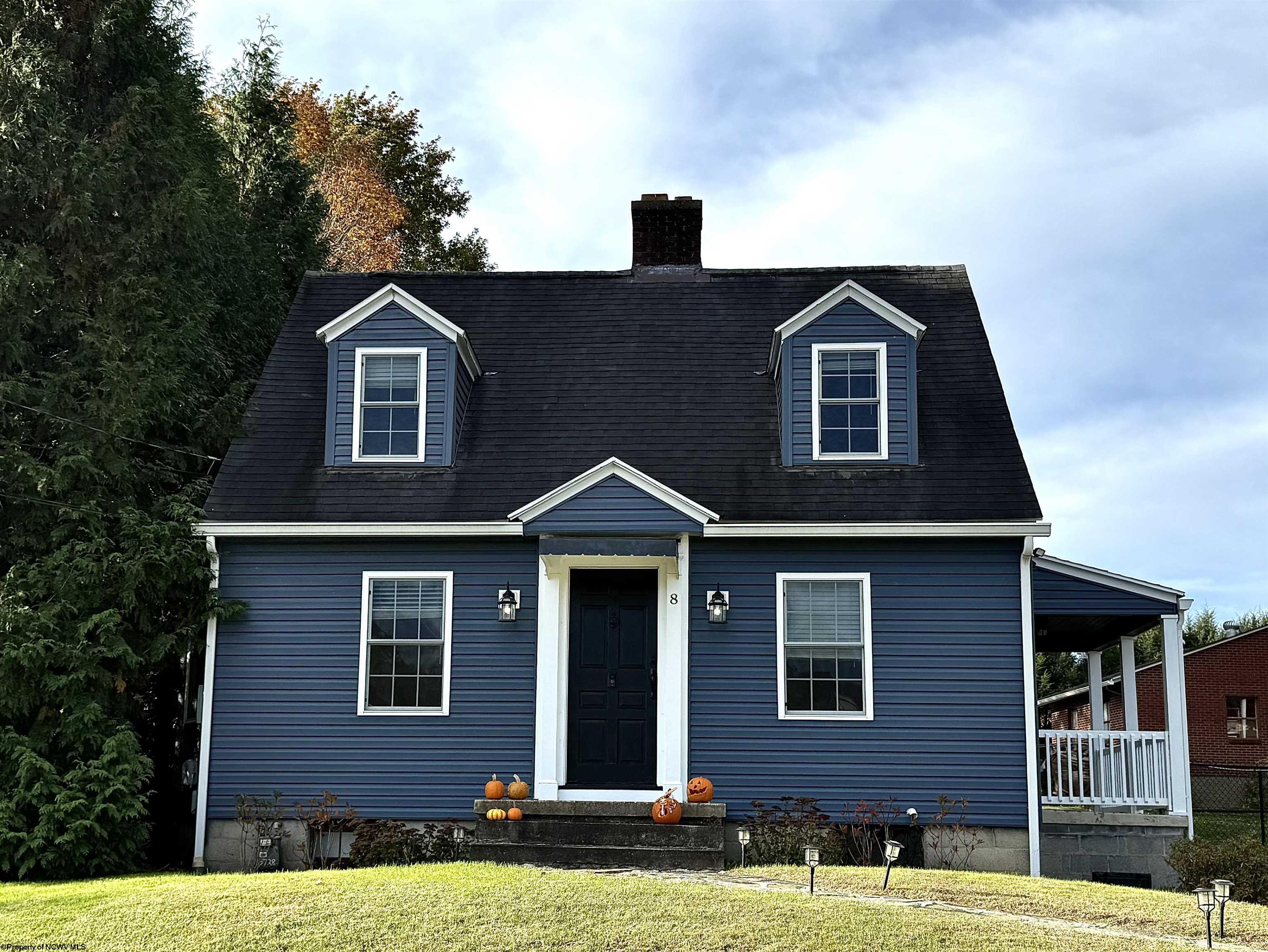 8 Colonial Way Fairmont WV 26554