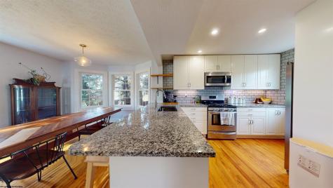 8 Colonial Way Fairmont WV 26554