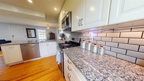 8 Colonial Way Fairmont WV 26554