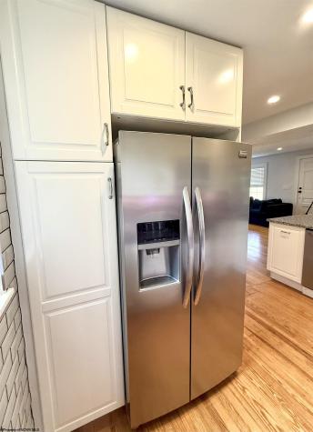 8 Colonial Way Fairmont WV 26554