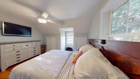 8 Colonial Way Fairmont WV 26554