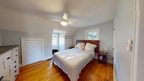 8 Colonial Way Fairmont WV 26554