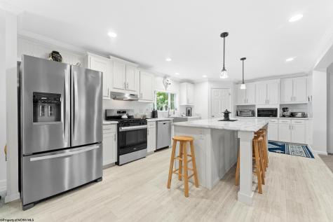 65 Holleran Heights Kingwood WV 26537