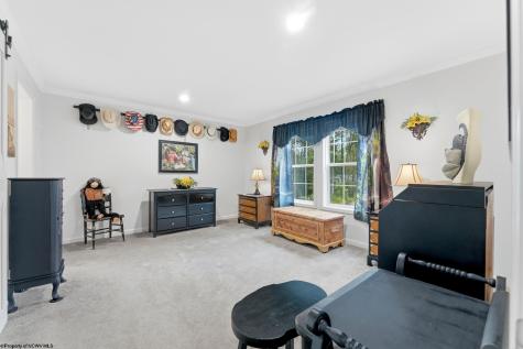 65 Holleran Heights Kingwood WV 26537