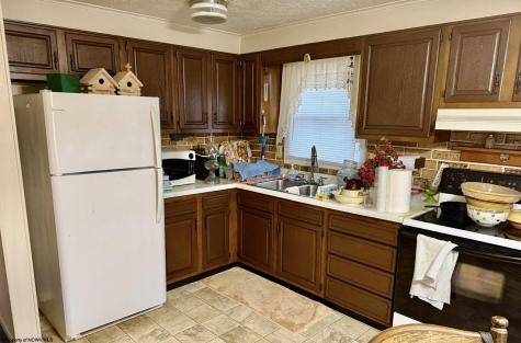 152 Spruce Street Parsons WV 26287