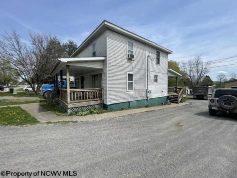 83 3rd Street Bretz WV 26524