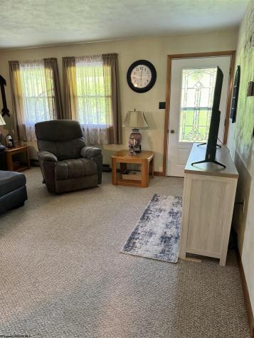 835 Morgantown Avenue Newburg WV 26410