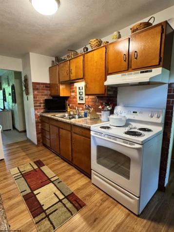 835 Morgantown Avenue Newburg WV 26410