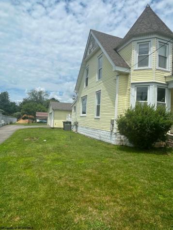 11 Park Street Buckhannon WV 26201-9147